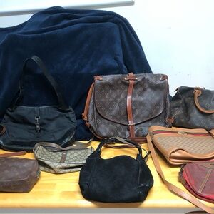 ❤️LOUIS VUITTON LOT❤️